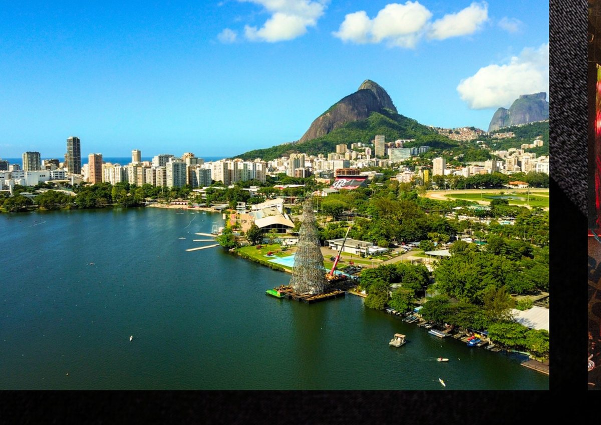 Árvore de Natal na Lagoa Rodrigo de Freitas
