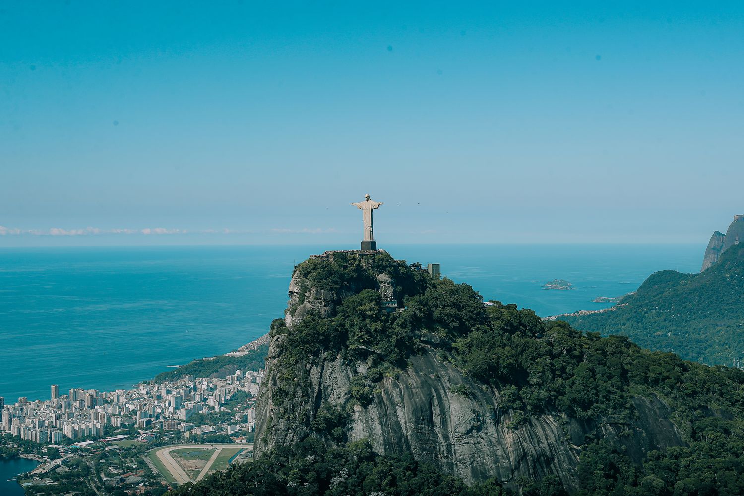 Cristo Redentor e Pão de Açúcar do alto